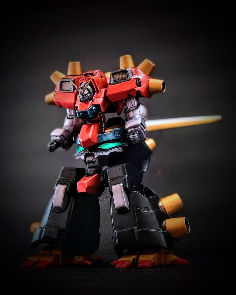 MS形態の前面カット。シタデルカラーの筆塗りで塗装していますが、肩の塗り分け（オリジナルと変えてある縁取り部分）のみファレホを使用してみました。※前から気になっていたのですが、今回ファレホを初使用！！