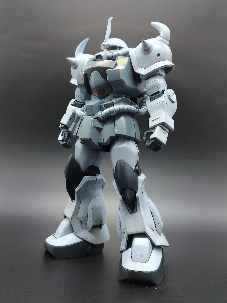 塗っている時には（ほぼ白やん。こりゃもう寒冷地仕様やん。）と思ったのですが組んでみるとそんなに違和感もなく設定色よりちょっと薄いくらいの感じです。