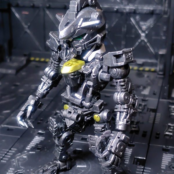 MGSD ガンダムバルバトス作成中