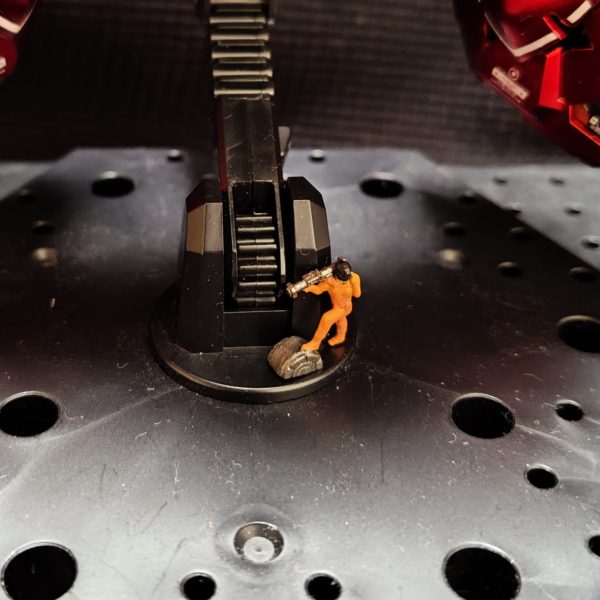 とにかく明るいダグザ中佐