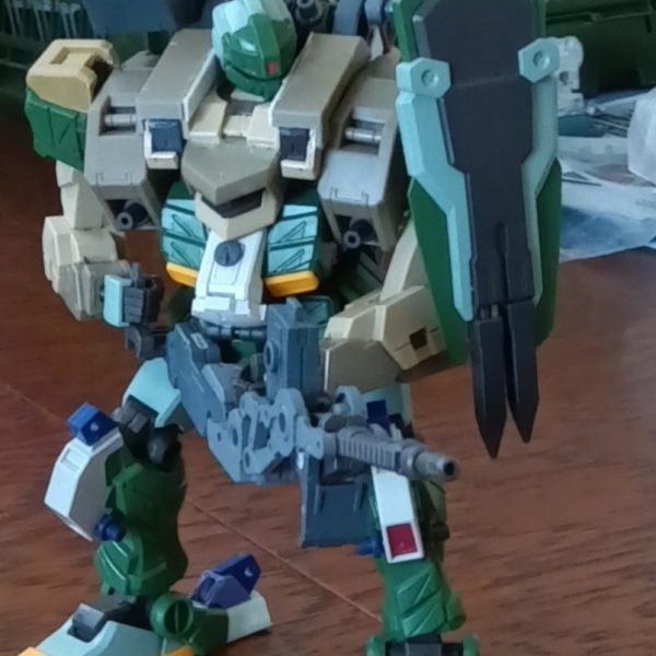 ゴツい機体にはデカい武器