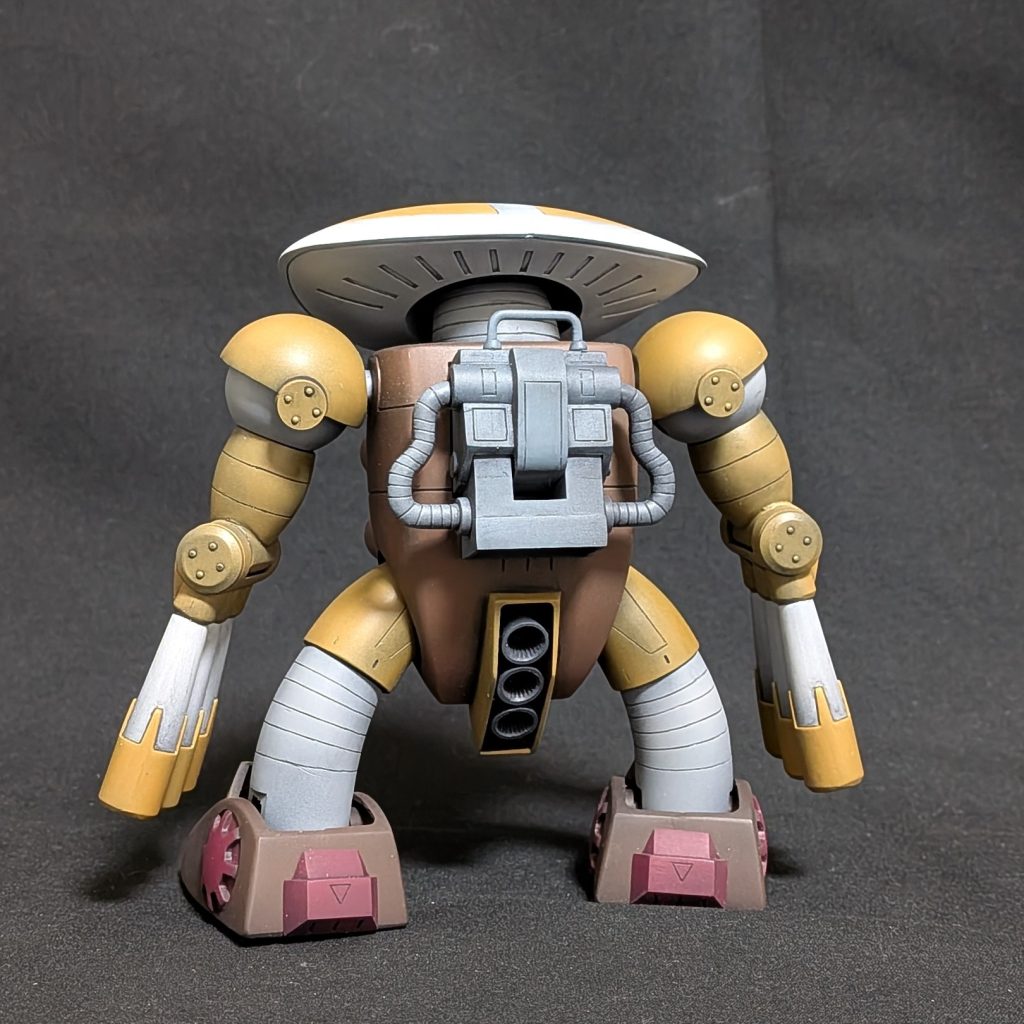 バックパックと動力パイプは色を変えたけどわかりませんね😂