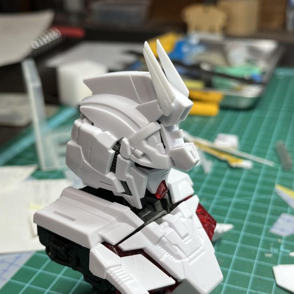 アンテナスクラッチとパーツ分割に…（3枚目）