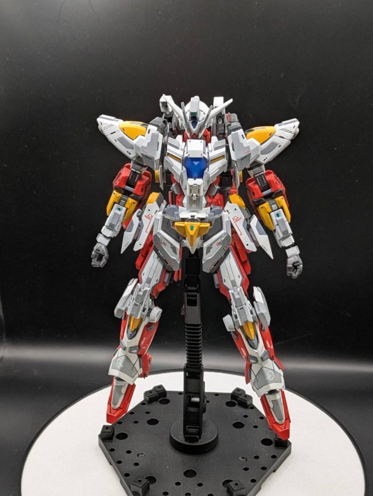 こちらは軽装バージョンファングの着脱は磁石を仕込むことによりパーツ同士の干渉を極力防いでます