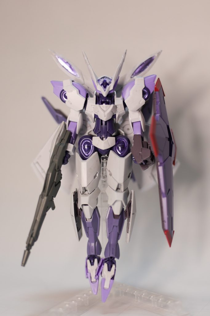 ヴァナディース事変の後、GUND-ARM排除に向けて動き出したドミニコスの隊長機としてベギルベウを改装した機体アンチドート兵装の追加による対GUND-ARM性能向上に加え、機動性や火力の向上など基本性能も向上させている