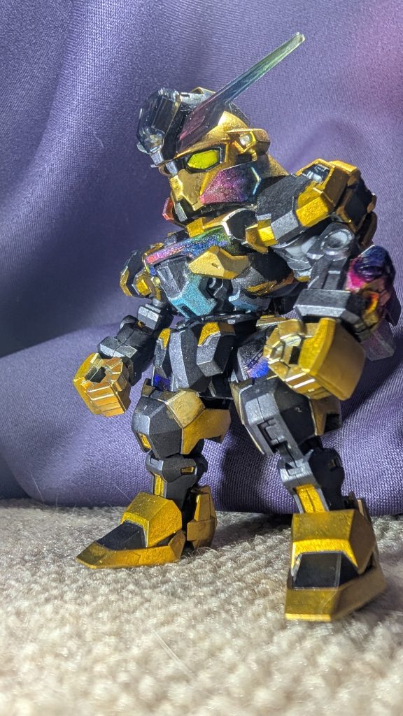 またここ最近のパターンのライダーからのカラーですが これでも作るかって思った時、アンテナの虹色がゼッツのプラズマブースターっぽいとなってしまいましたのでこれです😅