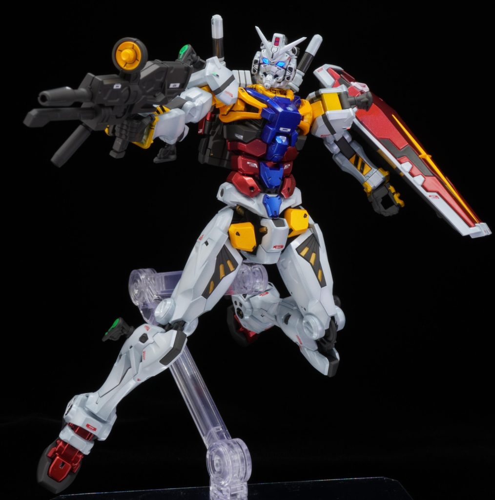 全てを光沢にするのではなく装甲部分は光沢、関節等はつや消しにするのが自分にとっての王道だと思ってます。