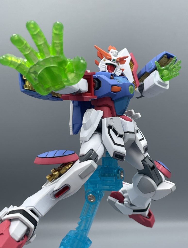 フィンガァアアァア―ッ！！！！　　ド迫力のエフェクトパーツが良いですねぇ🤤たまりません(笑)以上、シャイニングガンダム（スーパーモード）のご紹介でした。やっぱりシャイニングはこうじゃないと！　個人的に、ノーマルモードが好きだったりしますが、それって焼肉の間に食べる野菜がめっちゃ美味く感じるアレかなぁと考察しています🤔肉の美味さがあってこそ、野菜のうま味が引き立つ的な🤭スーパーモードへの変身を残しているからこそ、ノーマルモードが魅力的に思えるのかも。　Gガンダムには、後継機のGガンダムも含めて魅力的なガンダムがたくさん登場しますよね💡皆さんのお気に入りのガンダムはありますか？よろしければコメントで、キャンプラに教えて下さいね(*^^*)♪♪　最後までご覧いただき、ありがとうございました(≧▽≦)✨