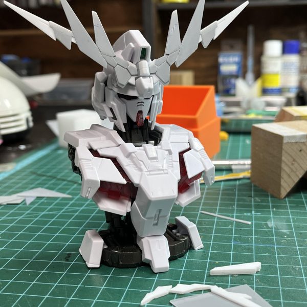 アンテナスクラッチとパーツ分割に…（4枚目）