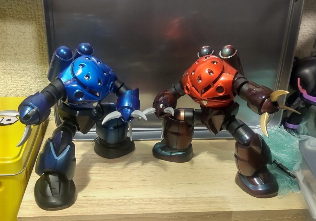 ジオンの赤い炎　ズゴルージュ！ジオンの青き泉　ズゴアクア！