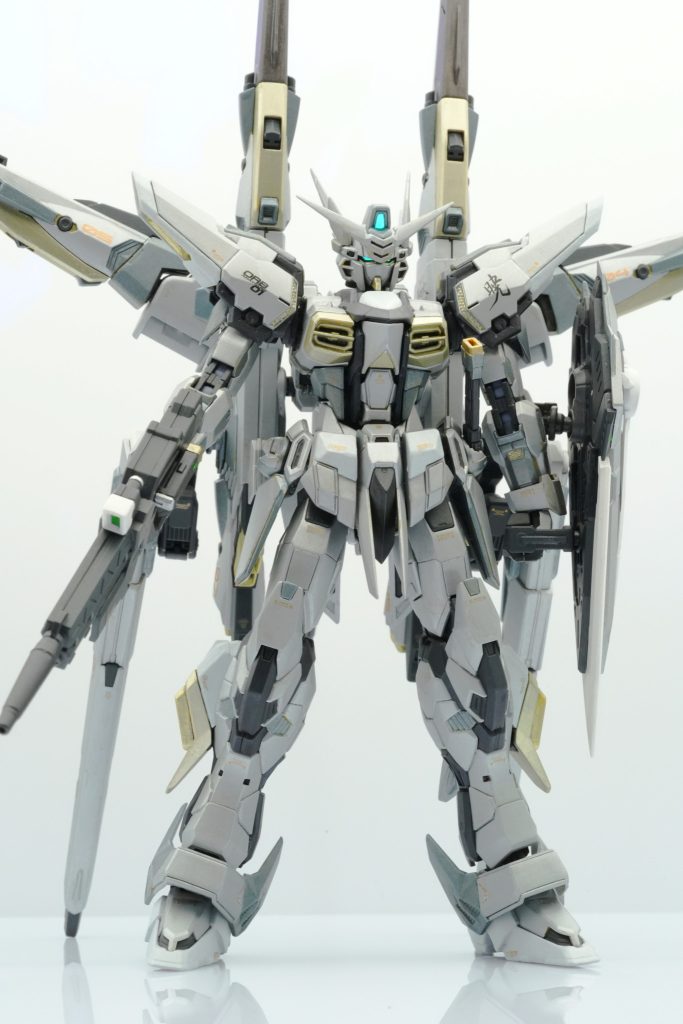 アカツキガンダム シラヌイパック雪式–2枚目/制作者：@Mal_i03