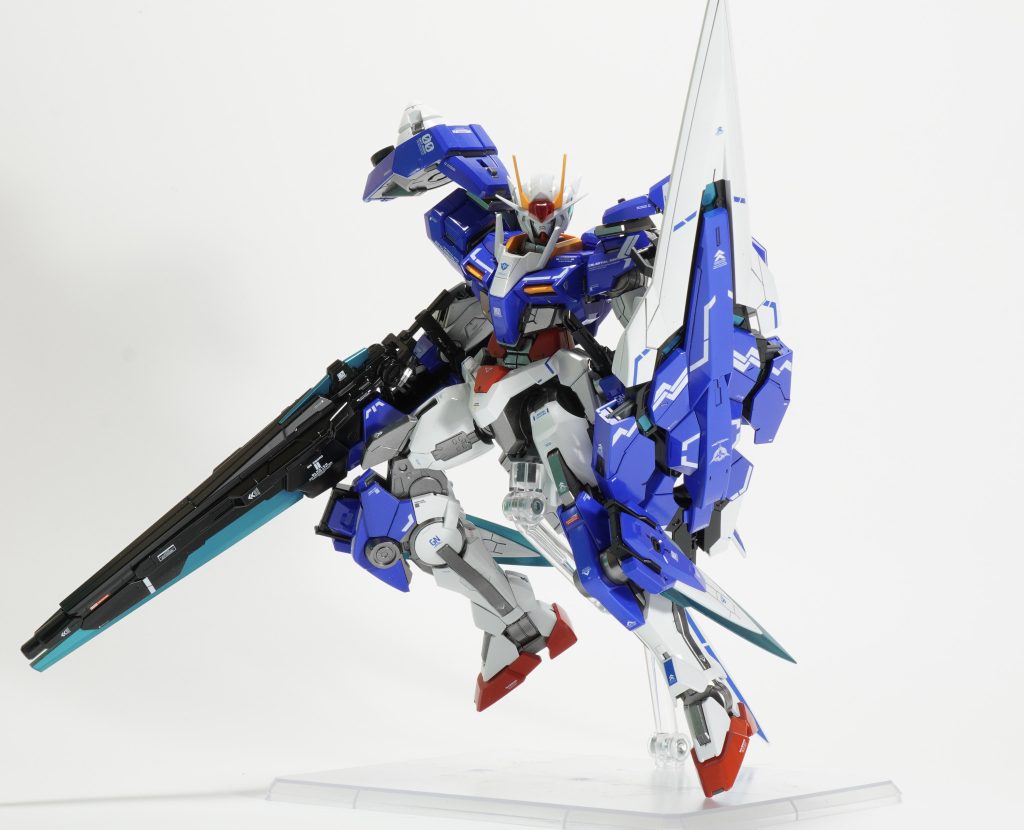 武器デカすぎ重すぎで保持がキツい…