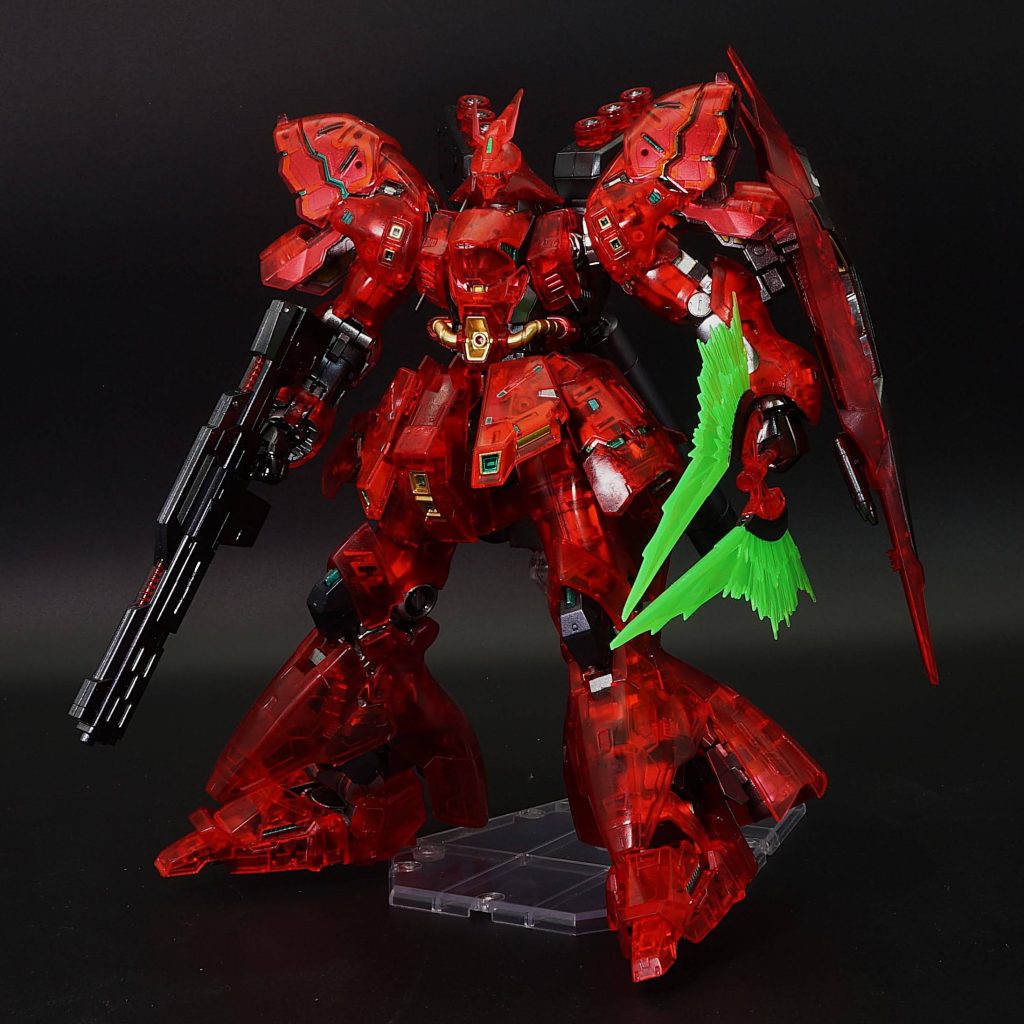 RGサザビー（クリアカラー）内部塗装｜あるむさんのガンプラ作品