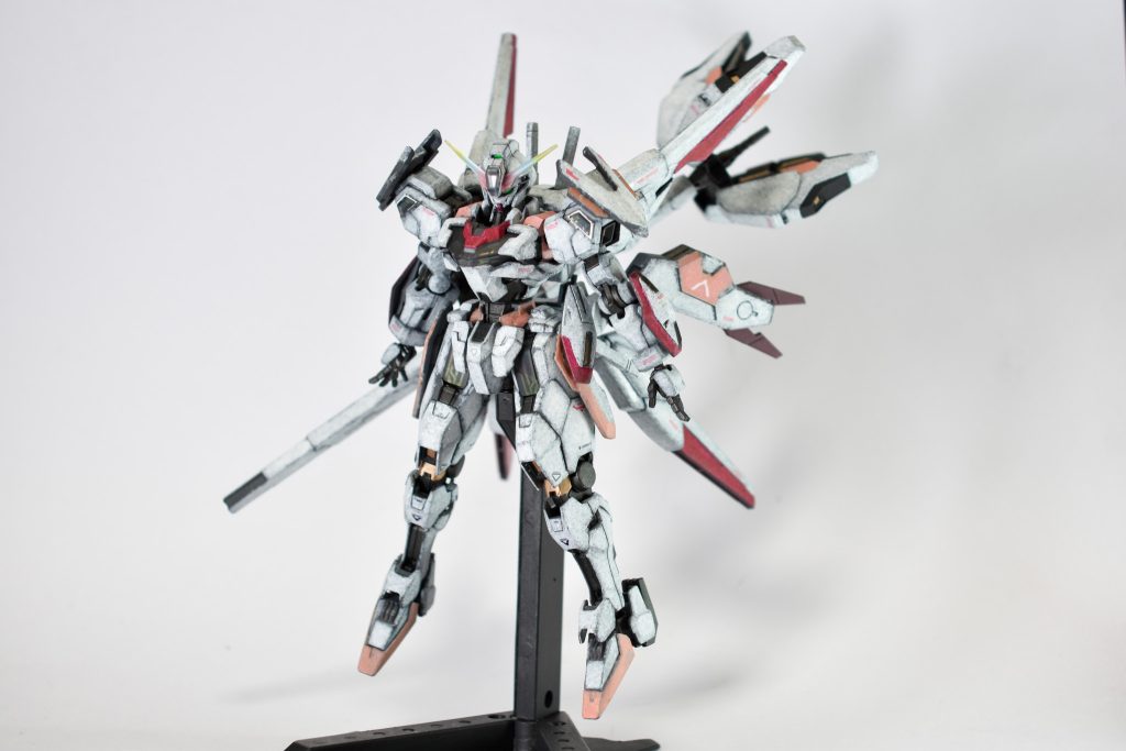 本体はキャリバーン。追加でエアリアル改修型のパーツを追加しています。