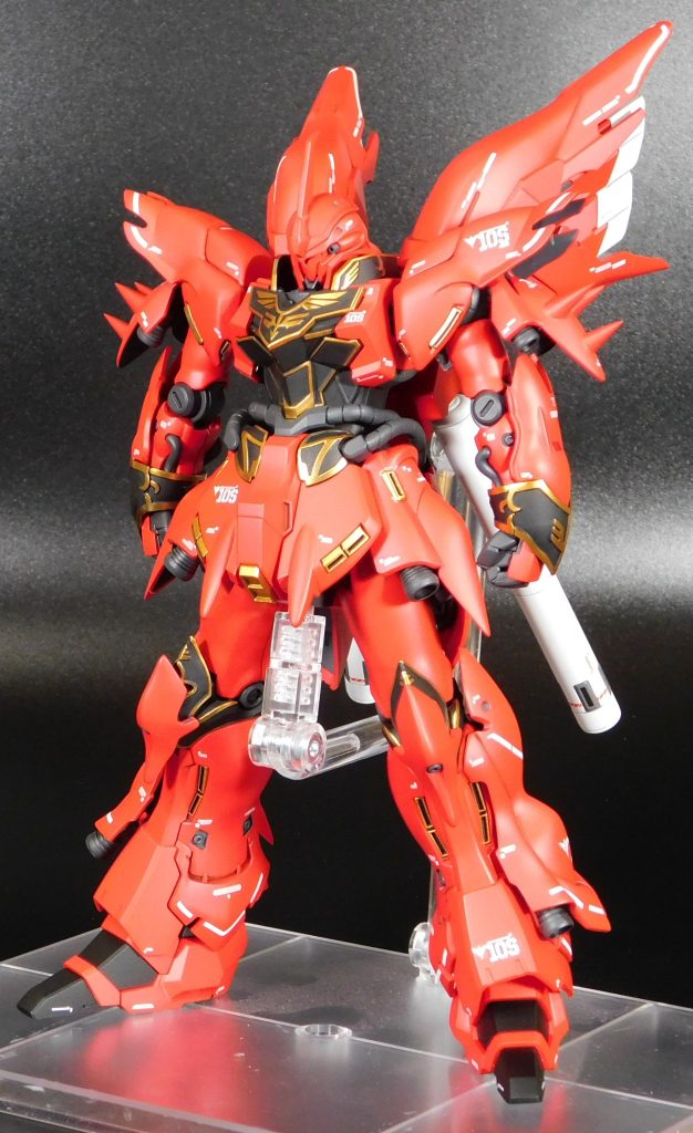 エングレービング部は定番のラッカー塗装（ ゴールド）＋エナメル塗装（ブラック）+エナメル溶剤での拭き取りです。