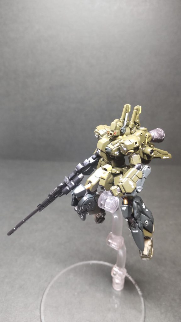 せっかく可動化にしたので色んなポーズしてみましょう。 