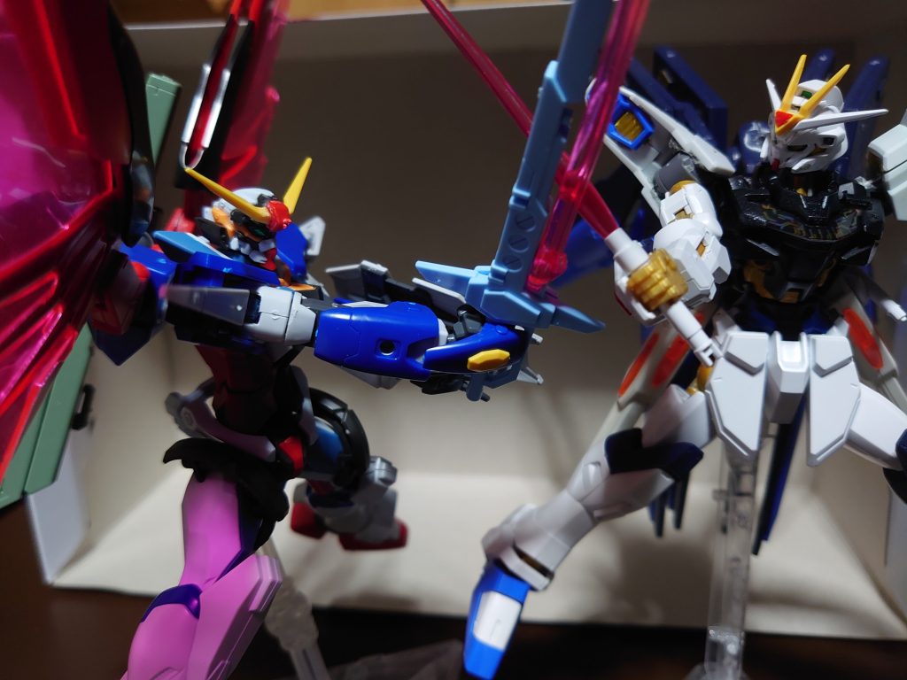 キャリバーンとストフリミキシング機体と対決