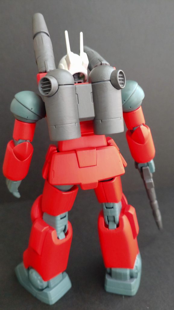 筆塗り全塗装、合わせ目消し、若干の墨入れをしています。