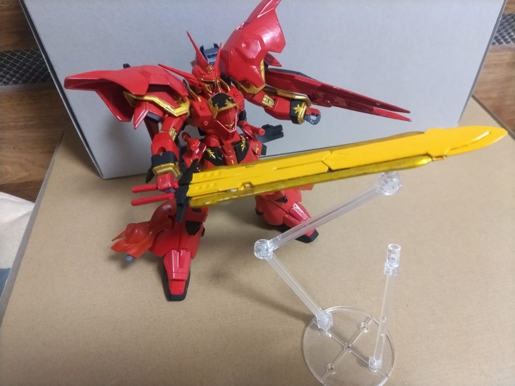 エクスカリバーとは違うアプローチながら二対の対艦刀の接続も可能