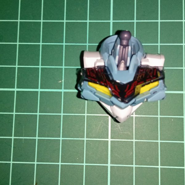 2年前くらいにFMソードカラミティHGルブリス量産型試作モデルをアンケートに答えてくれた方々がいまして、票数が多かった(2票(笑))FMソードカラミティを作成しましたが、その後、作りたいヤツを作ってたら、うっかり、こいつを忘れていたので、思い出して、作り始めました😅‪‪（2枚目）