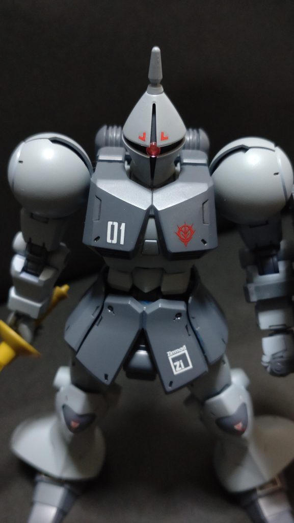 見下ろしてみた合わせ目も少なくてスタイル抜群エグザベさんのよりカッコいいと思う 