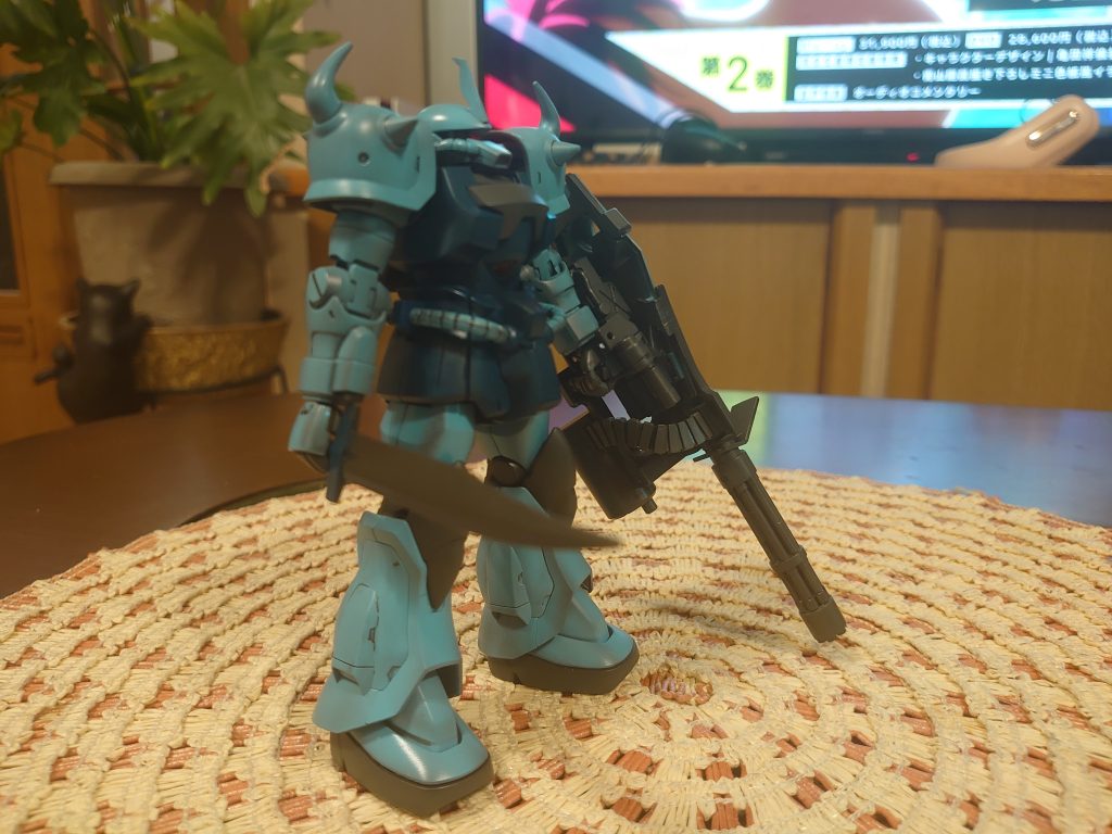 ランナーを適度に切り棒ヤスリでシコシコ削り作る。ミニチュアダックスフンドの便からツノの半分くらいが混じって見つかる。(笑) この様な駄作に目を止めていただきありがとうございます。