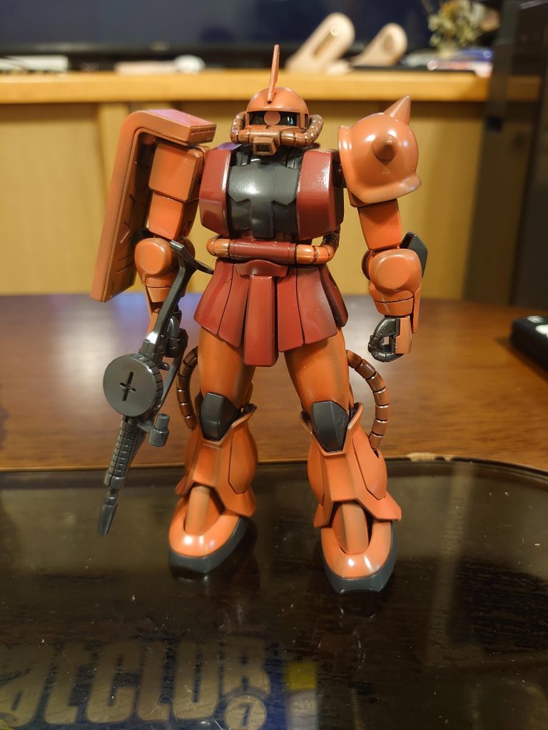 これも黒にしてから純正色を吹く。今回はグロスは吹いてないのでツヤツヤ。