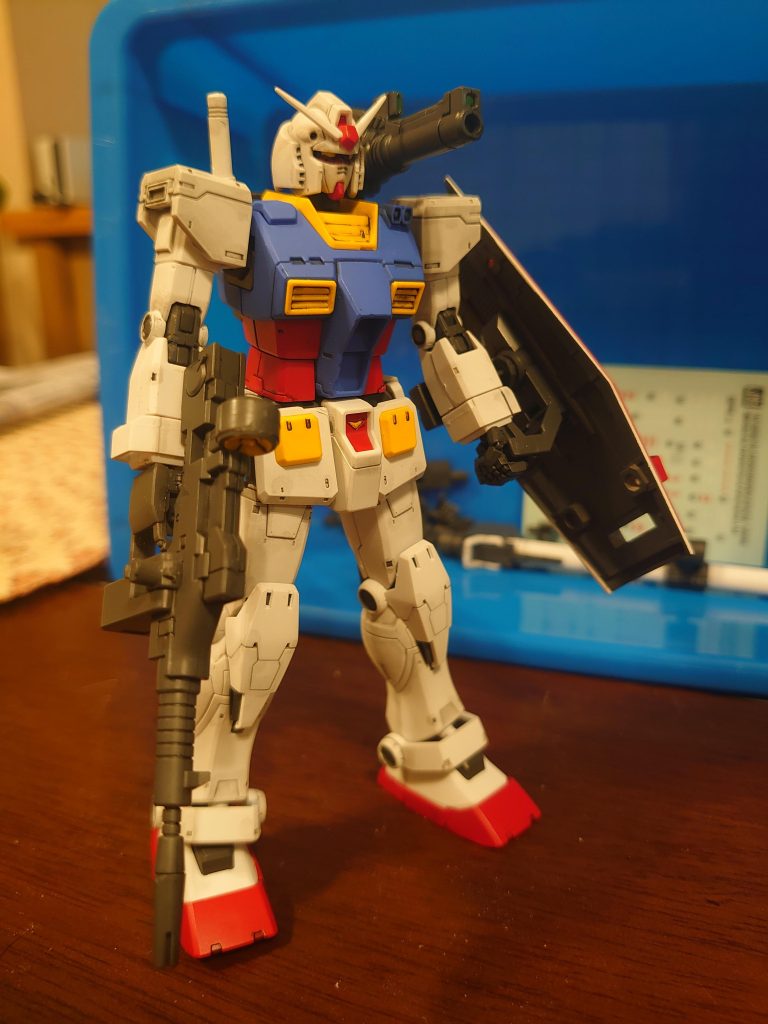 うん、部品も手数もかなり多い。部品の精細差もかなり細かい。手数が多いのは同機種を持ってるから面倒やけど完成すると実に良い。