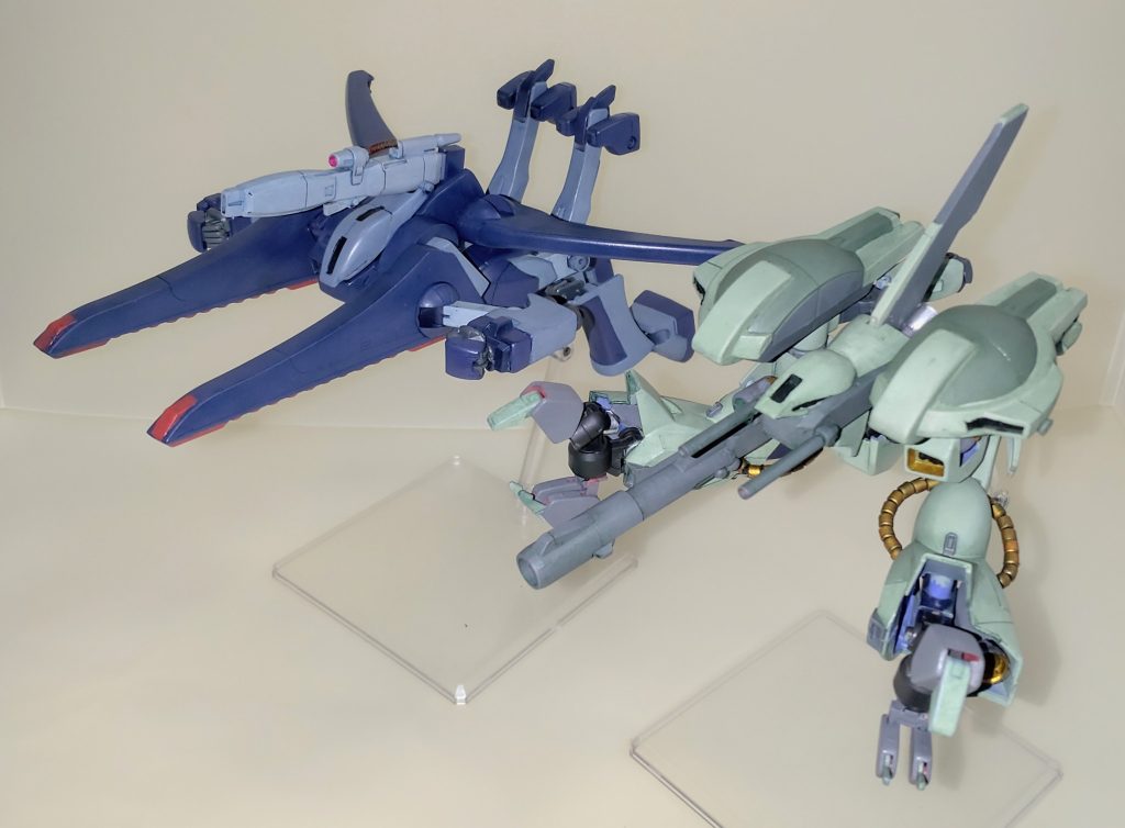 MA形態でのツーショット。こちらに至っては全く別物です…😓