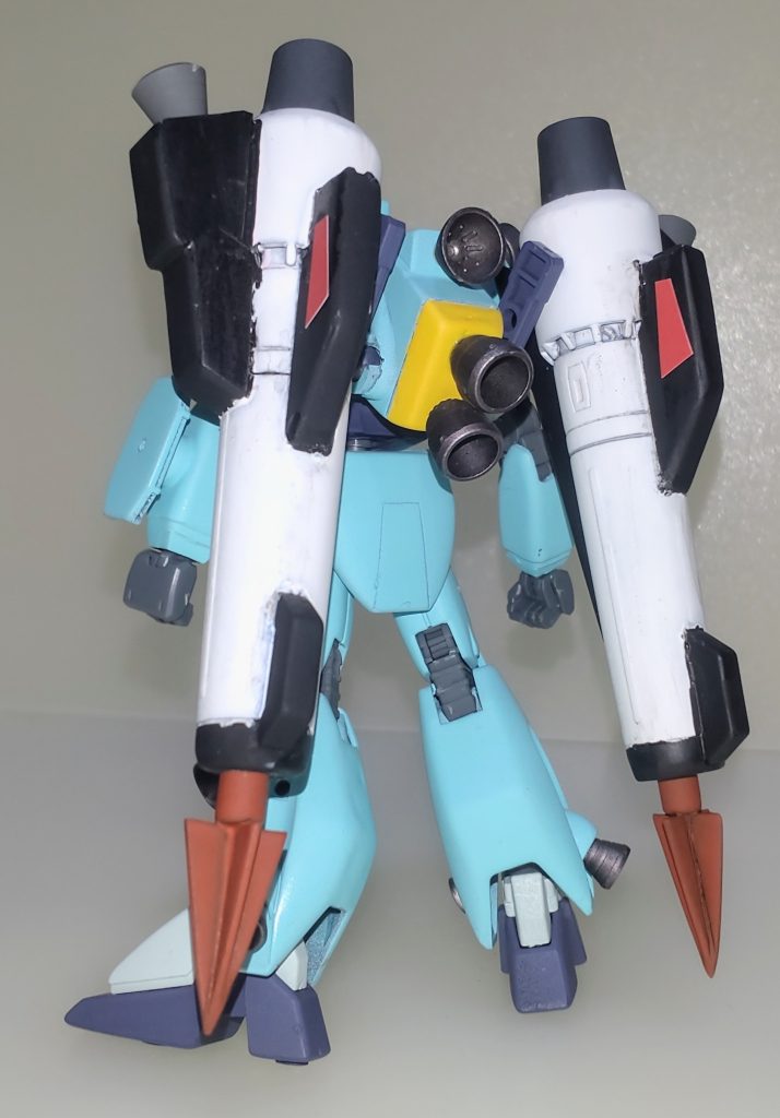 メガスピア。「 V-MSV」にて設定されたミサイルタイプの対艦用大型ランス。デザインもそうですが、ランスではなく銛に見えます…😅