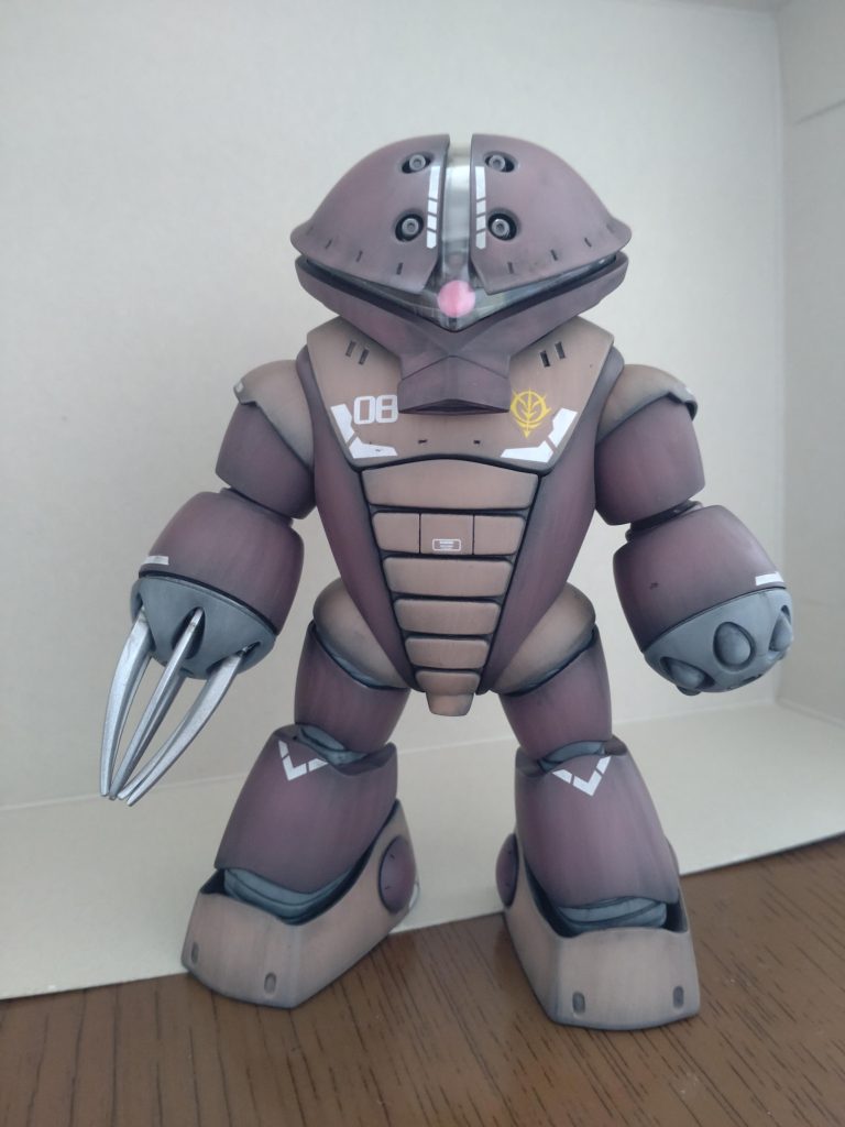 合わせ目消し以外はキットのまんまです。