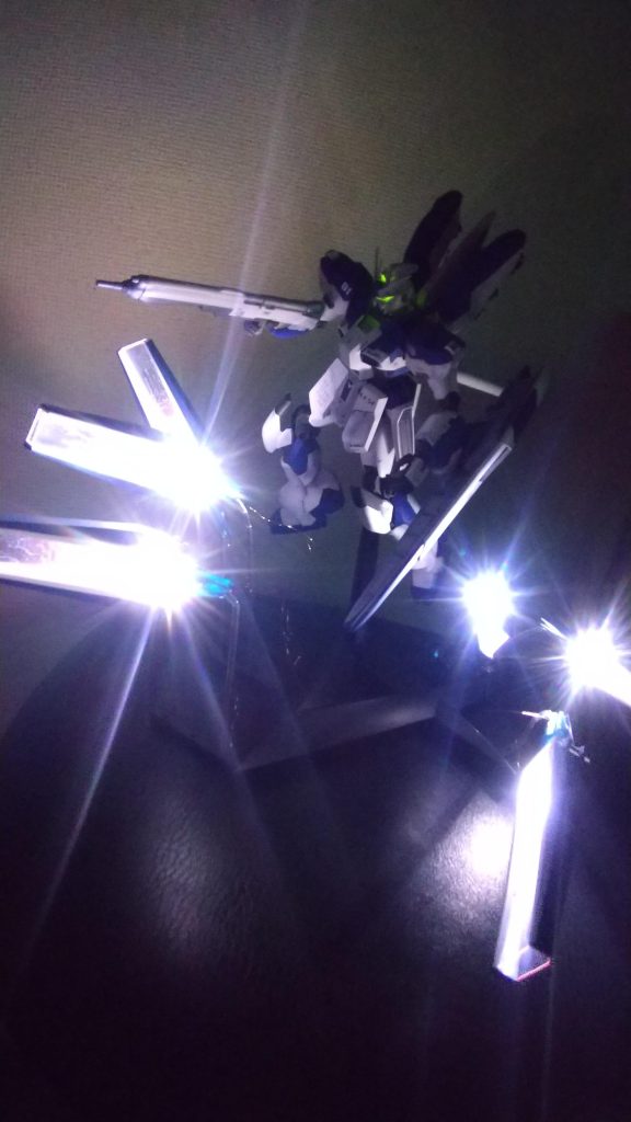 HI-ニューガンダム–2枚目/制作者：ちっぷ