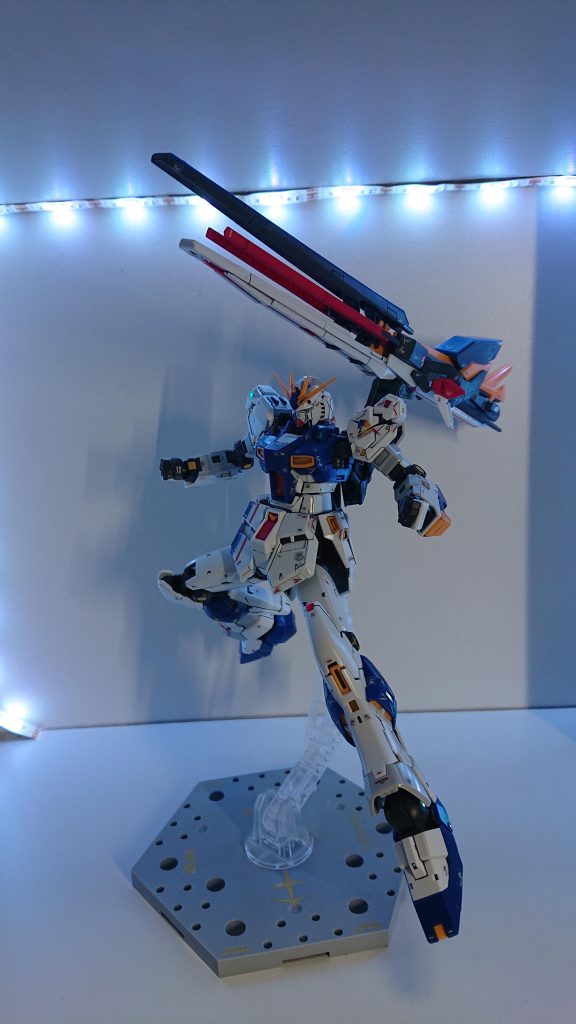 特徴のロングレンジフィンファンネルを展開！射撃形態！！買った理由の9割コイツです。