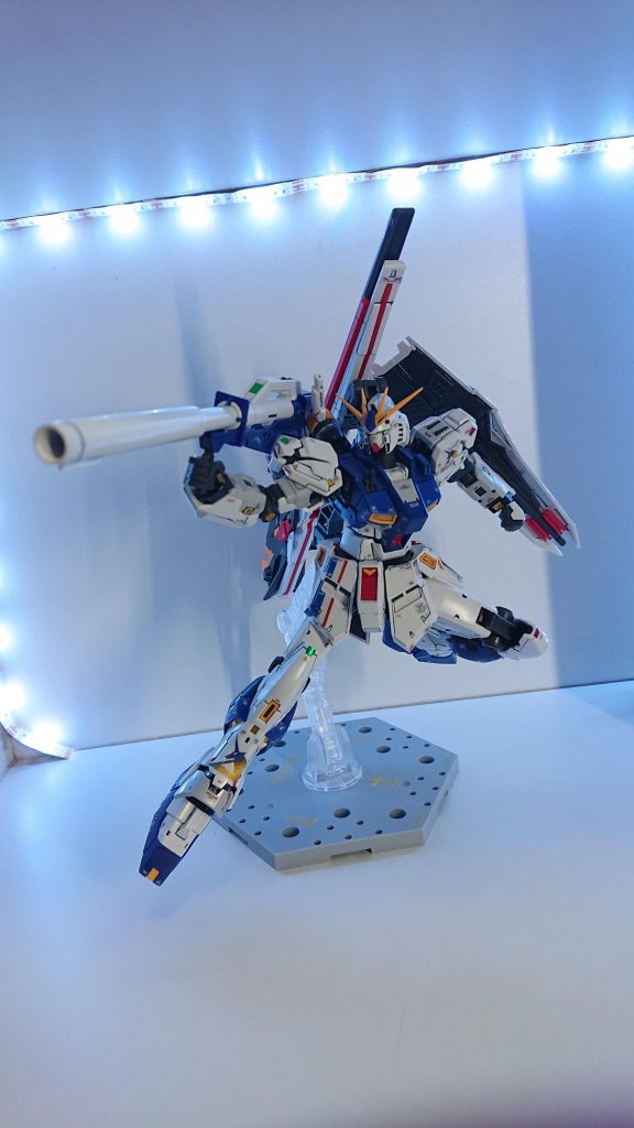 バズーカ！こいつが一番ポージングしにくかった。バズーカってカッコよくポージングするの難しい！！！！！