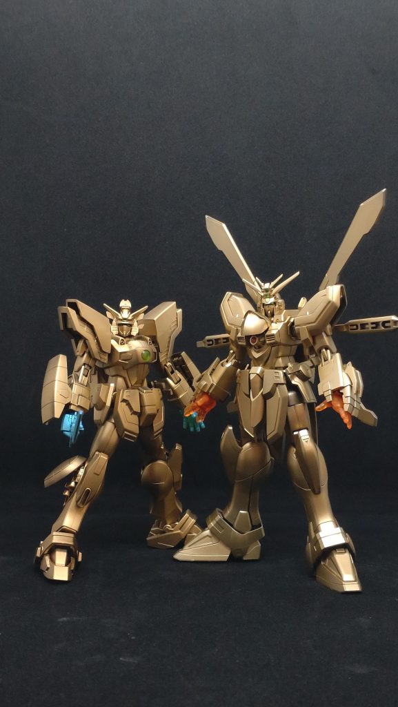 年末に向けて何やら豪華な感じの並び。黒下地までは共通ですが、白金系にアクセントで赤金を乗せてみる仕上げにしてみたのですがわからないですね。普通に赤金で良かったと思っています。