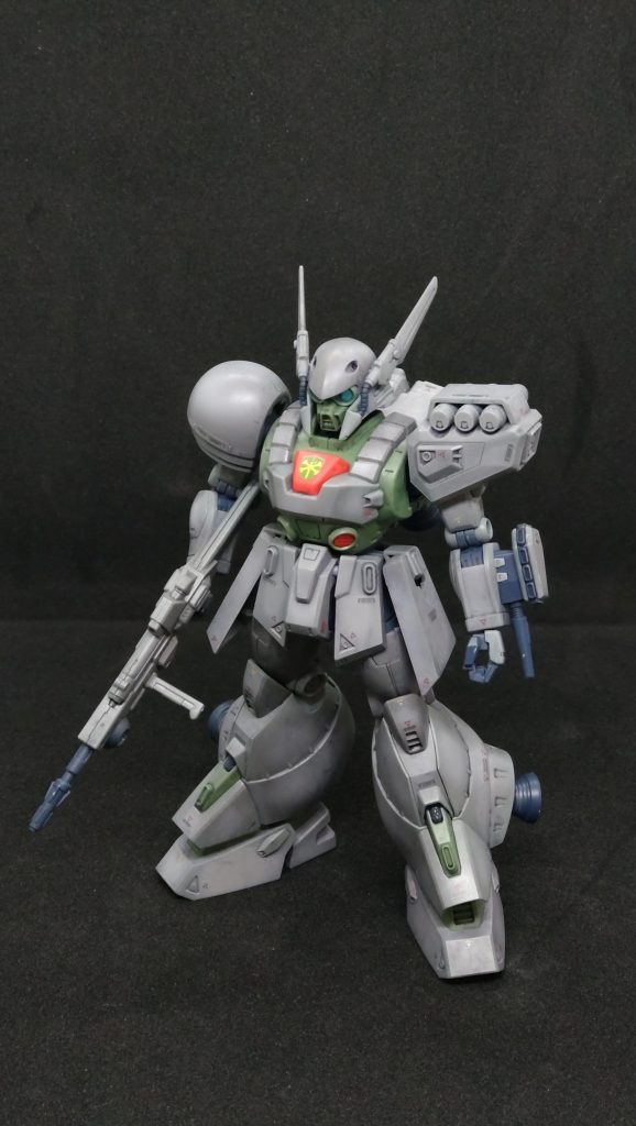 グレー部は3段階ての塗装をしましたが、その他は成型色活かし。RE/100の今後に期待したくなる機体です。MG無理ならこちらで良いし、既存のも再販かかったら嬉しいなぁと思ってます。