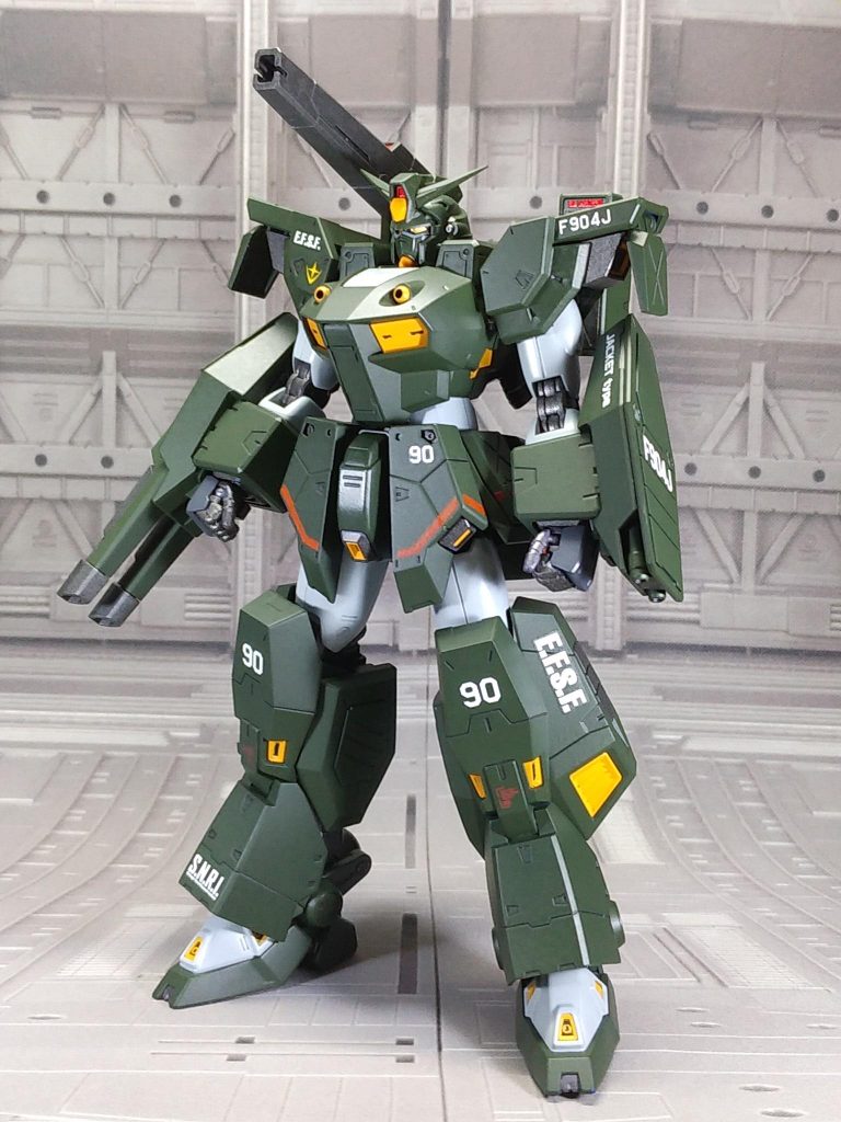 MG ガンダムF90とミッションパックJタイプを使用してフルアーマーガンダム(MSV)風に塗装しました。