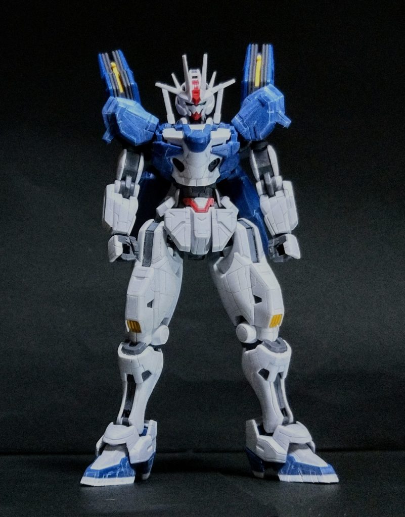 スジ彫り加工。