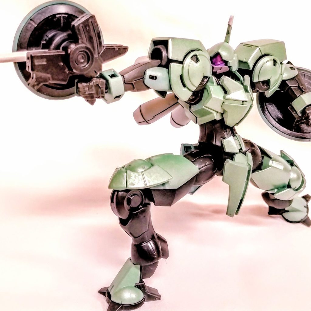 メタリックでハインドリー