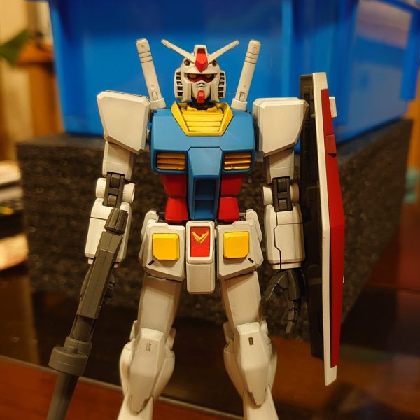 以前のガンダムお色なおし。