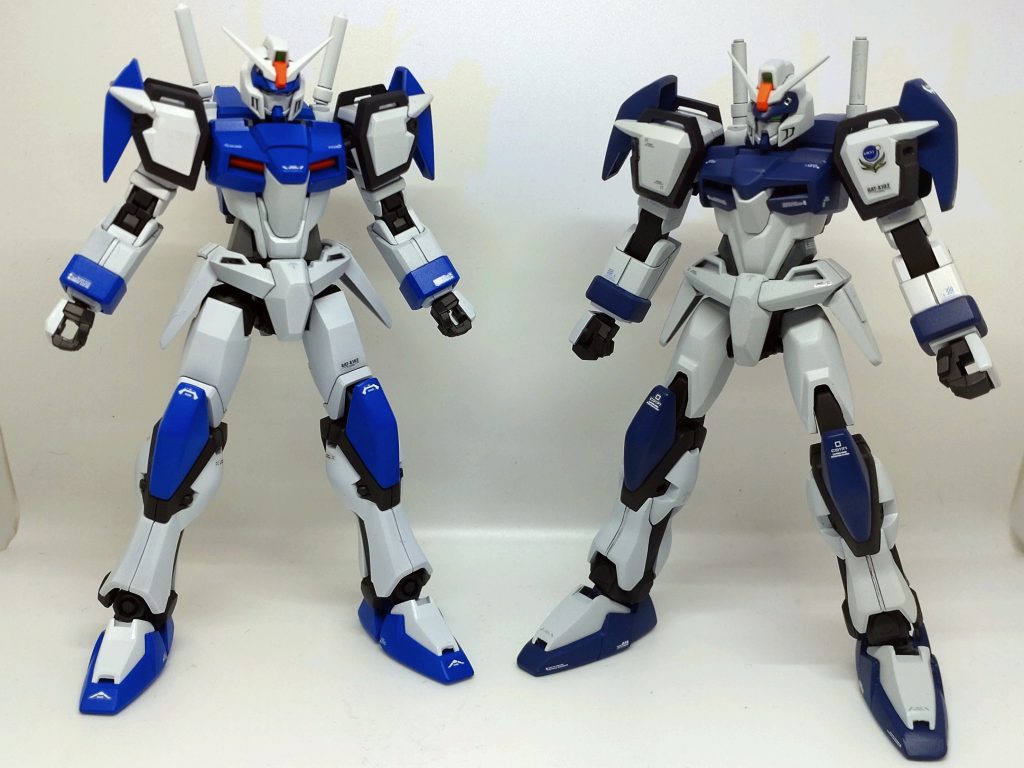 新旧素デュエル可動域は言わずもがなですが、全体的に角ばった造形になっていて、個人的には新しいほうが好みです。旧キットはちゃんと悪役顔で良い。