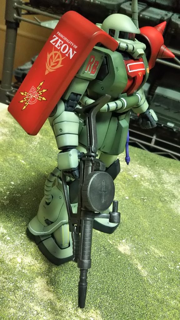 真紅のシールドと、ザクマシンガン💦RBって?