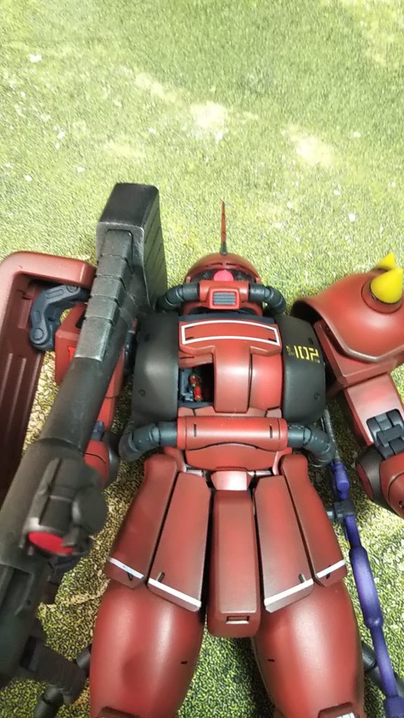 このキットにはパイロット(ジョニー・ライデン)がついています💦