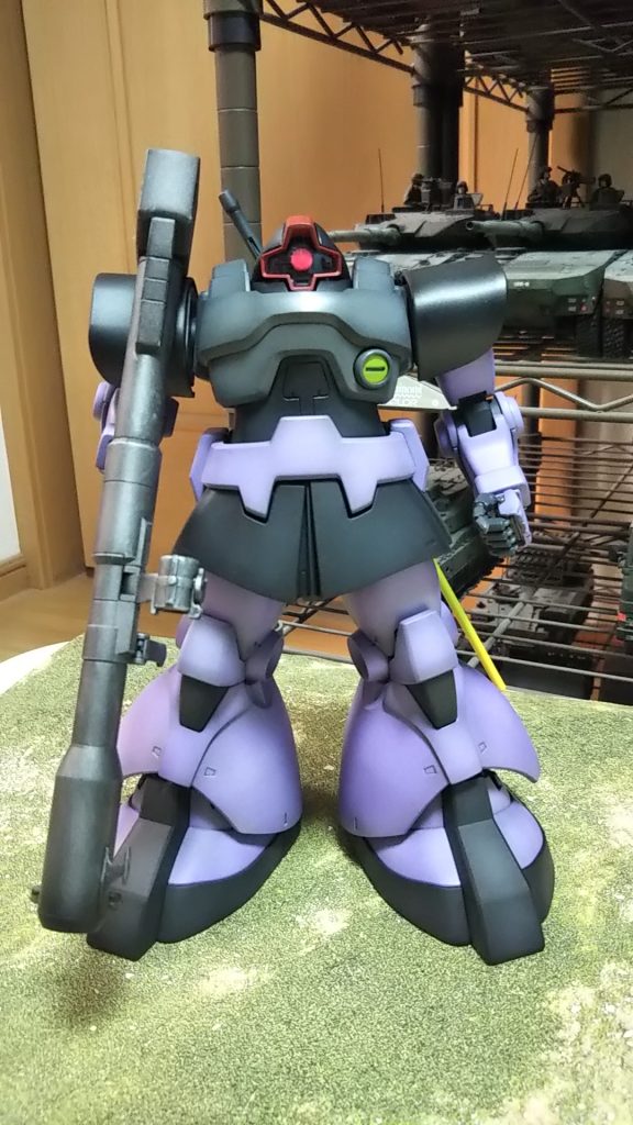 正面、アニメイメージを優先して？デカールなしでお送りしております💦ちと寂しいが💦