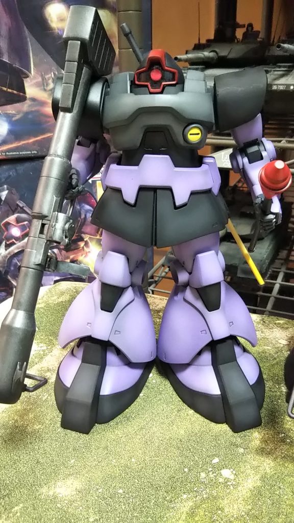 正面、いつも通りの作風です