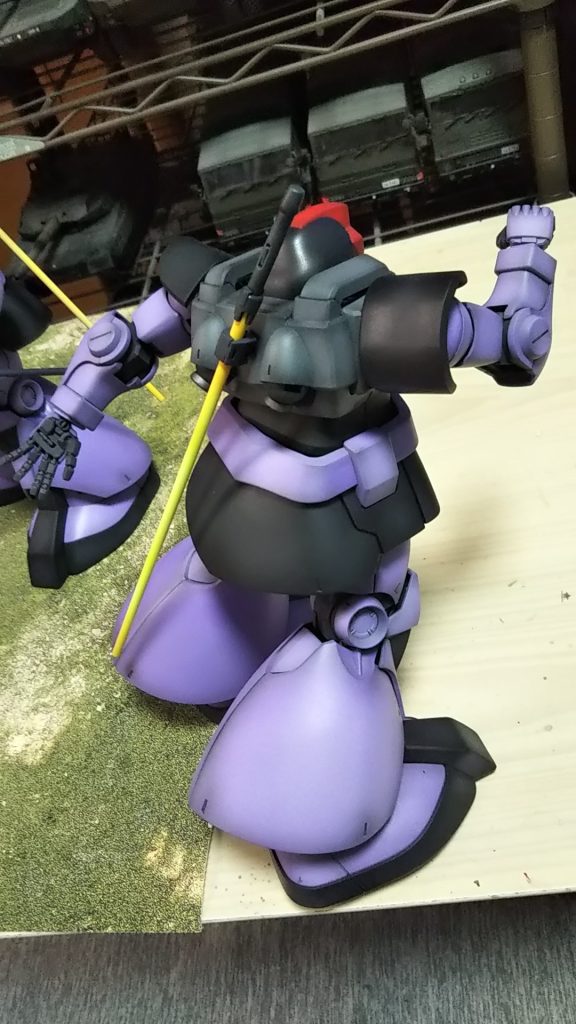 作品名：踏み台<p>踏み台にされたの図</p>
