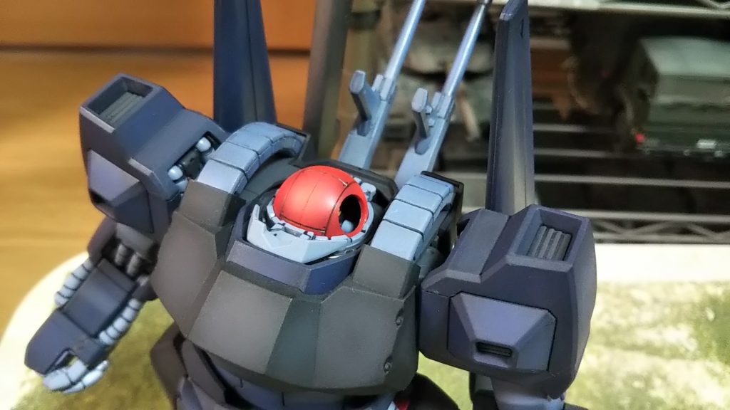 コクピットは頭に💦