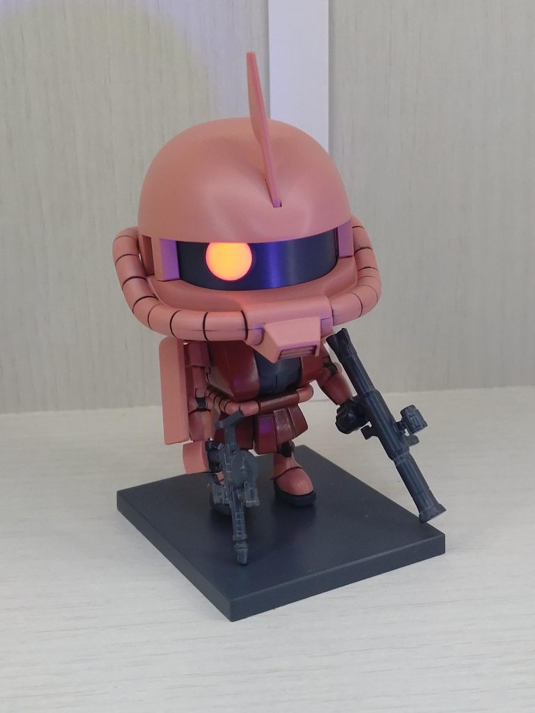 蛍光ピンクでビコーン！塗装は簡単シャアピンク、あずき色、ファントムグレーの3種のみ