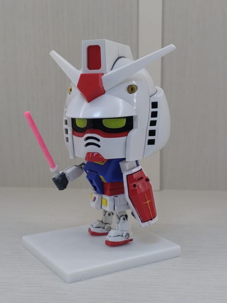 真っ赤だったシールドも一応塗り分け ブラックライト使わなければイエローアイ