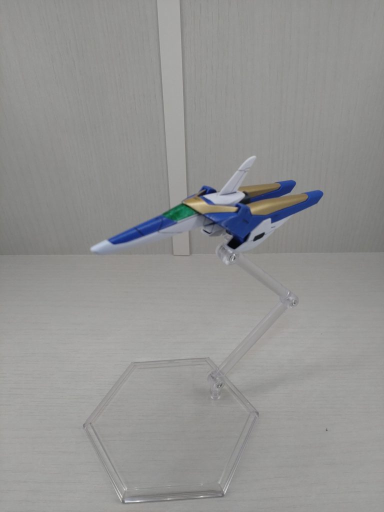 おまけのコア・ファイター…前回の∀ガンダムに続き相変わらず下地シルバー+クリアカラーの塗装はダメだな